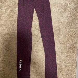 Lululemon camo Align 28 Hawaii edition size 2